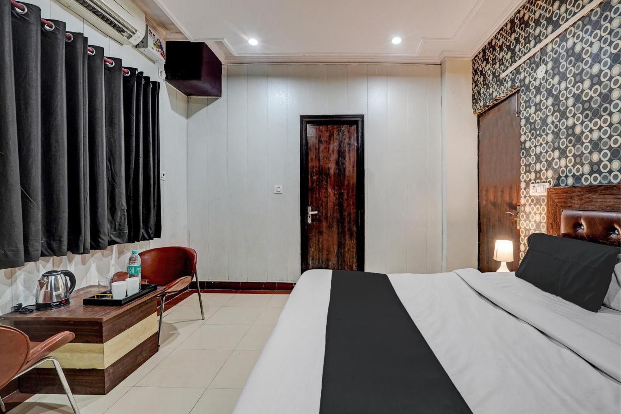 Super Hotel O Bg Hotel Faridabad Exterior photo