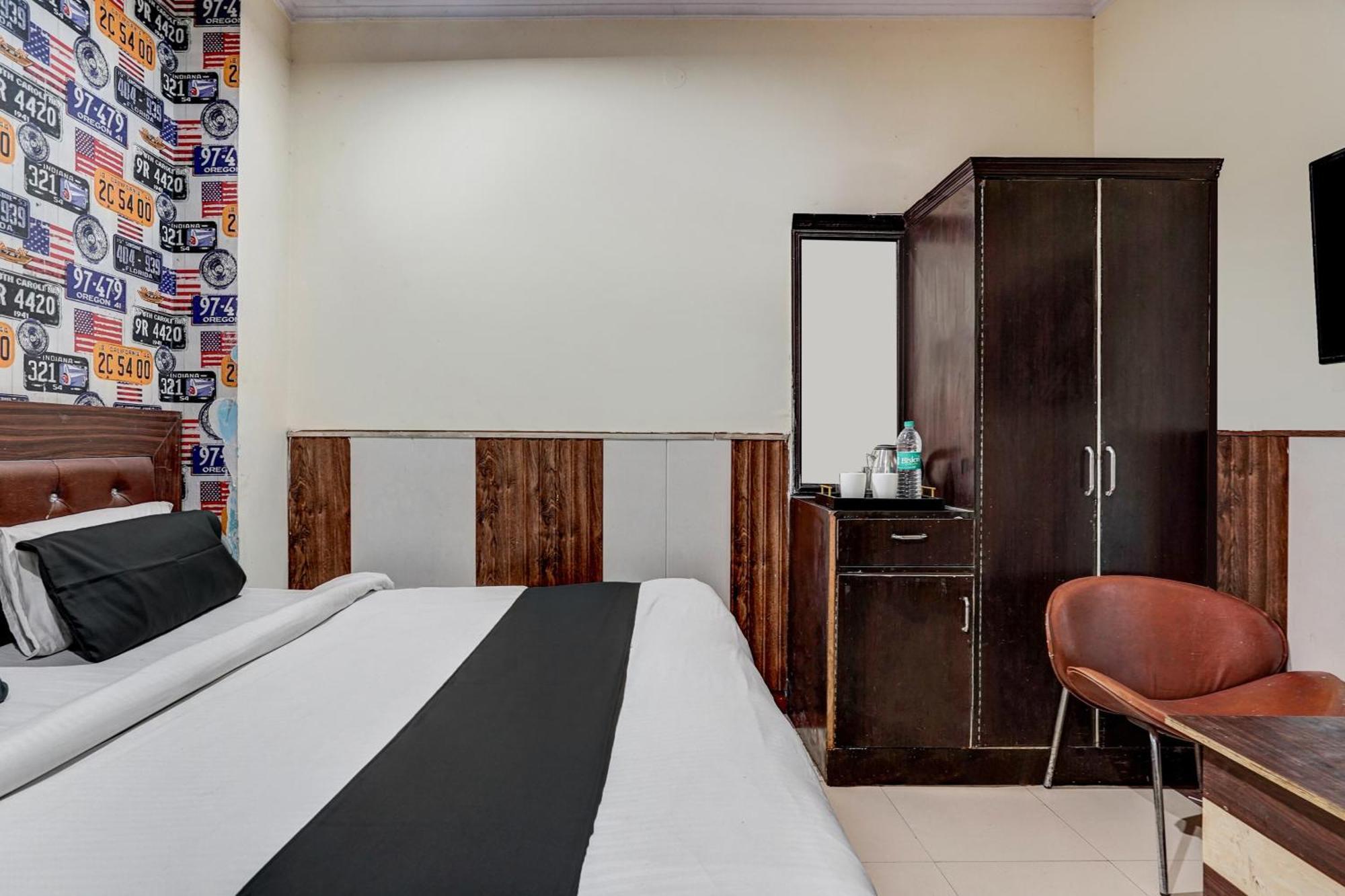 Super Hotel O Bg Hotel Faridabad Exterior photo